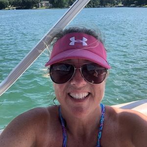 Meet your Posher, Anne